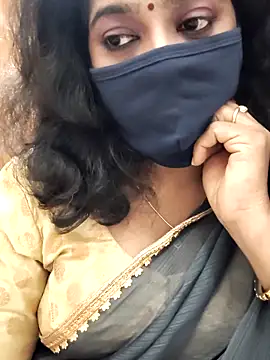Snapshot of saritha29 chatting on 10.01.25 saritha29 online show from 10.01.25