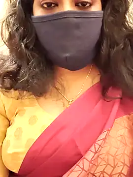 Snapshot of saritha29 chatting on 10.03.25 saritha29 online show from 10.03.25
