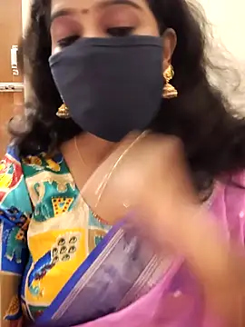 Snapshot of saritha29 chatting on 10.16.25 saritha29 online show from 10.16.25