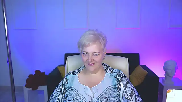 MaryMogan online show from 09.11.25