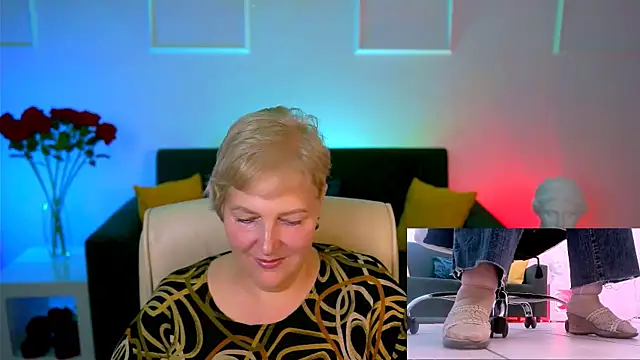 MaryMogan online show from 10.02.25