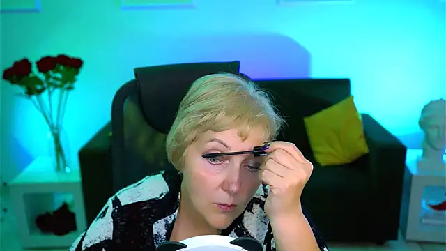 MaryMogan online show from 10.09.25