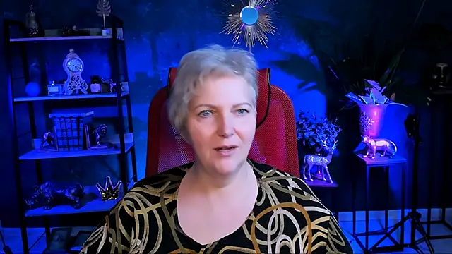 MaryMogan online show from 10.13.25