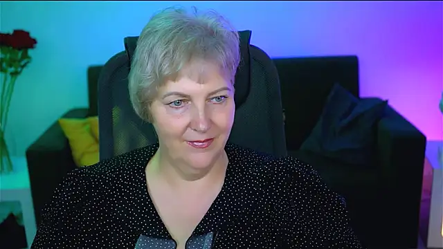 MaryMogan online show from 10.14.25