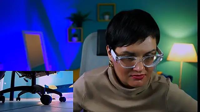 LauraDavidsons online show from 11.30.25