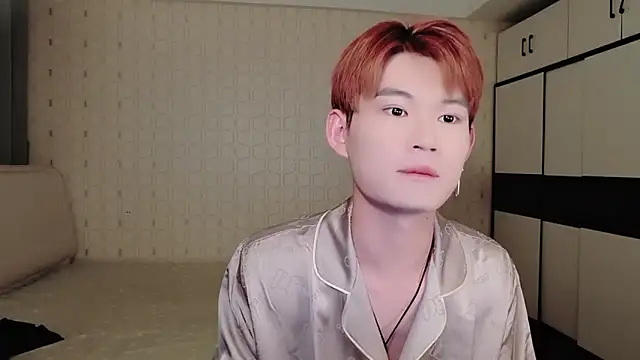 Snapshot of Dancer03 chatting on 09.11.25 Dancer03 online show from 09.11.25