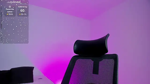 Emilywillis8 online show from 09.15.25