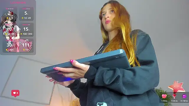 Emilywillis8 online show from 11.06.25