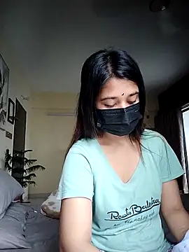 midnightmuse-03 online show from 04.28.26