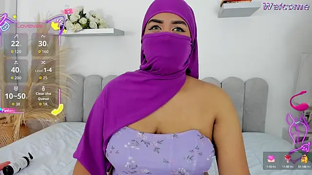 Snapshot of Kadira_ chatting on 10.02.25 Kadira online show from 10.02.25