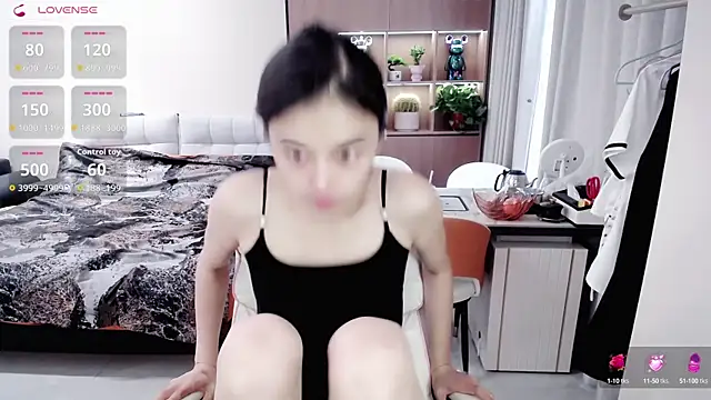 Snapshot of Xiao-zuzongl chatting on 09.21.25 Xiao-zuzongl online show from 09.21.25