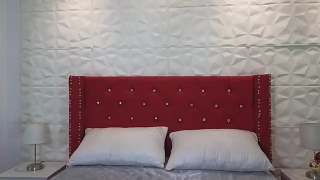 Lucy n pink online show from 12.14.25