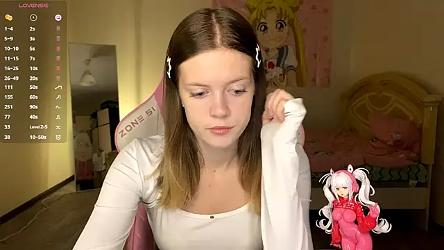 VibeQueenLucy online show from 10.26.25