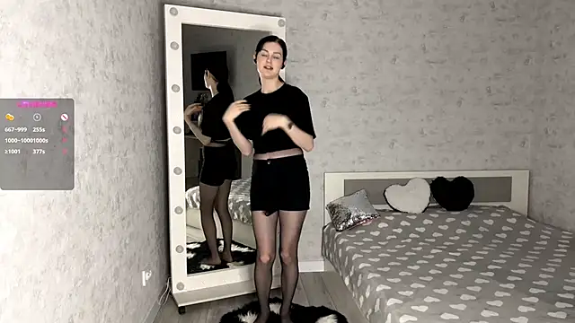 FakeLamb online show from 11.23.25