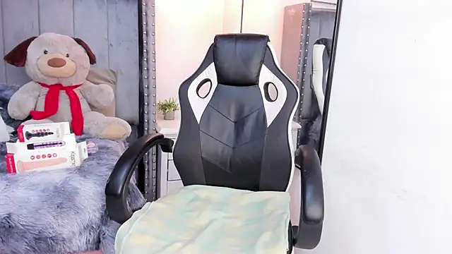 Miyu Komori online show from 03.27.26