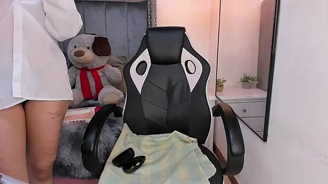 Miyu Komori online show from 03.28.26