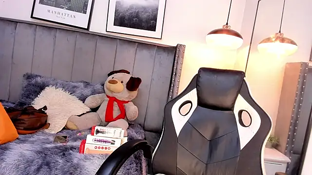 Miyu Komori online show from 04.20.26