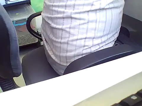 Snapshot of AMCIKSEVER42 chatting on 09.26.25 AMCIKSEVER42 online show from 09.26.25