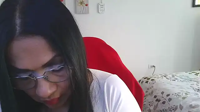 Snapshot of LissafeetHott chatting on 05.07.26 LissafeetHott online show from 05.07.26