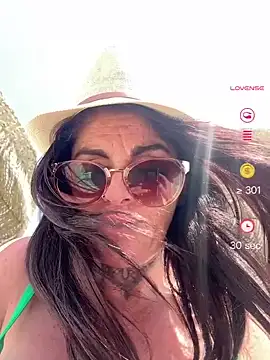 IrishmilfAnna online show from 05.14.26