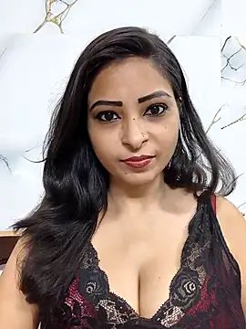 QUEEN-ADITI online show from 04.24.26