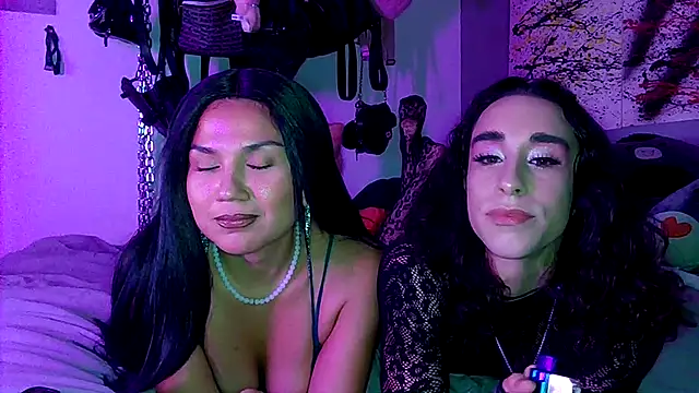 xoFrankie online show from 09.11.25