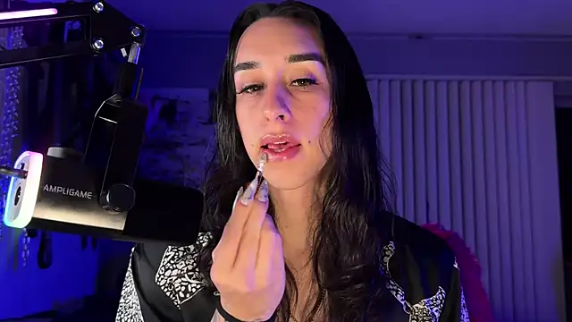 xoFrankie online show from 04.09.26