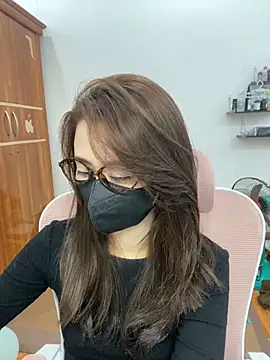 Mochi21 online show from 11.30.25