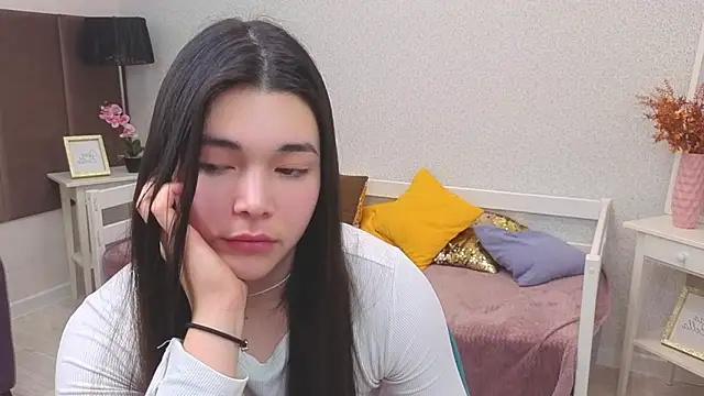 Albi Glow online show from 12.14.25