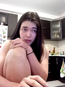 Albi Glow online show from 12.17.25