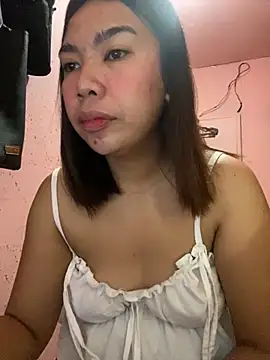 Snapshot of aniya_04 chatting on 09.28.25 aniya 04 online show from 09.28.25