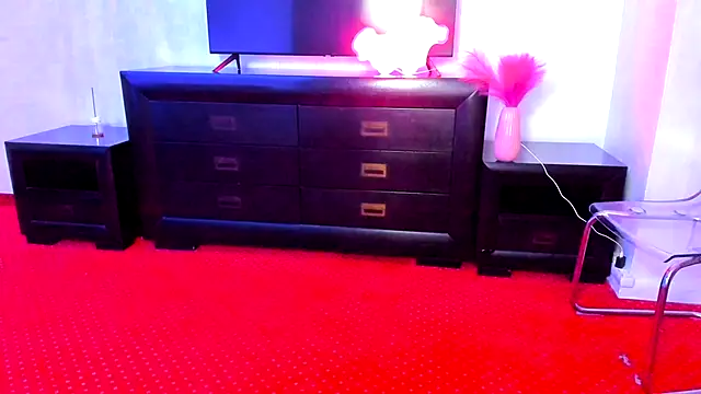 JessicaSky  online show from 11.24.25