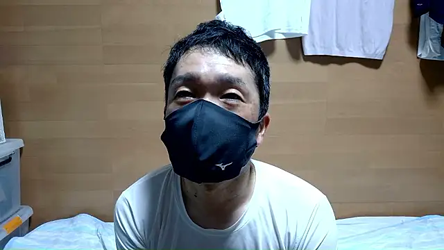 Snapshot of erosuke9 chatting on 06.18.26 erosuke9 online show from 06.18.26