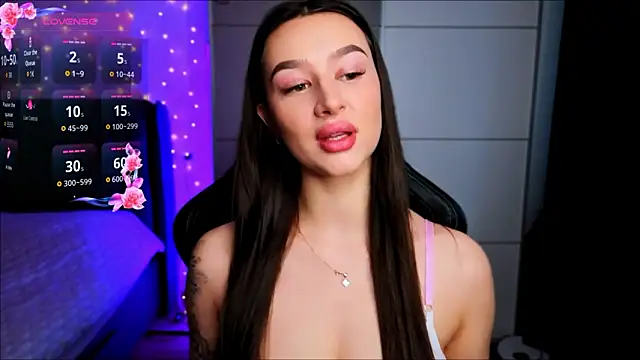 Veronica Larsson online show from 02.16.26