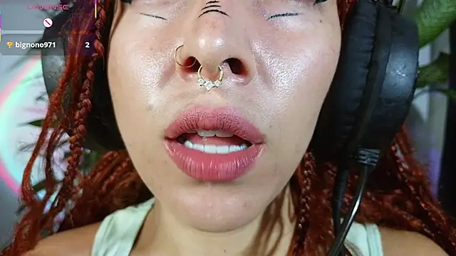 bri von dhara   online show from 04.08.26