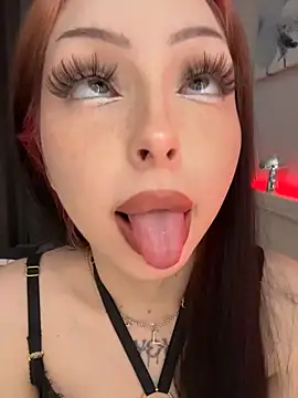 Lina Thornton  online show from 11.30.25