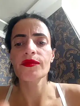 Gecenin Kralicesi online show from 11.06.25