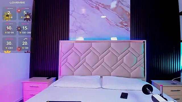 MiaaFarrel online show from 09.11.25