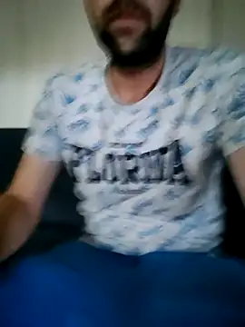 fearleass online show from 09.24.25