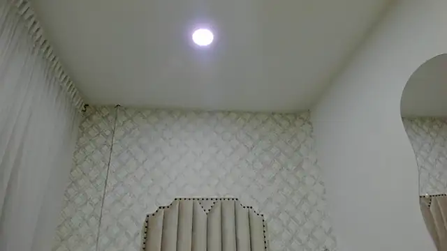 SkinnyGirl 28 online show from 03.05.26