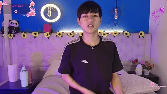 AleAurarashi online show from 04.02.26