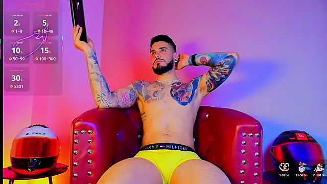 Snapshot of amodeus_bael_ chatting on 11.14.25 amodeus bael online show from 11.14.25