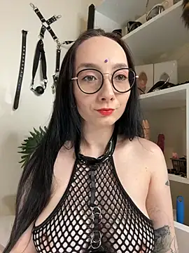 Jinhee Tiny online show from 10.06.25