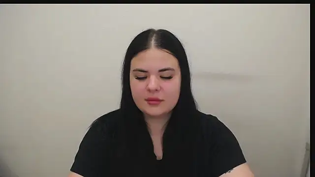  Trisha li online show from 11.05.25