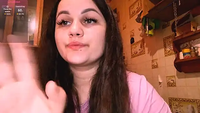 DierdreCousineau online show from 11.28.25