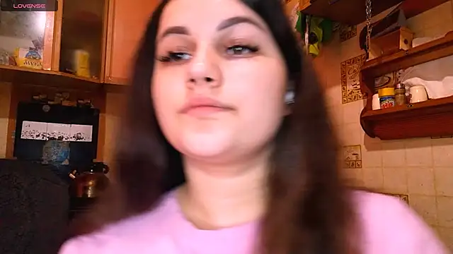 DierdreCousineau online show from 12.02.25