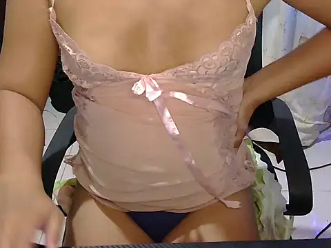 honeyLushess online show from 11.27.25