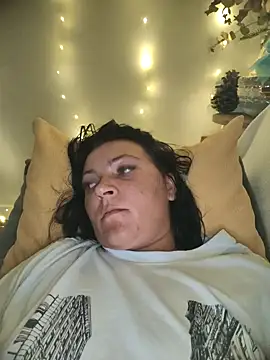 Snapshot of caperucita1807 chatting on 10.17.25 caperucita1807 online show from 10.17.25