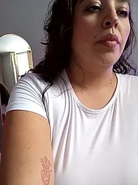 Snapshot of LoanaSantos chatting on 02.27.26 LoanaSantos online show from 02.27.26