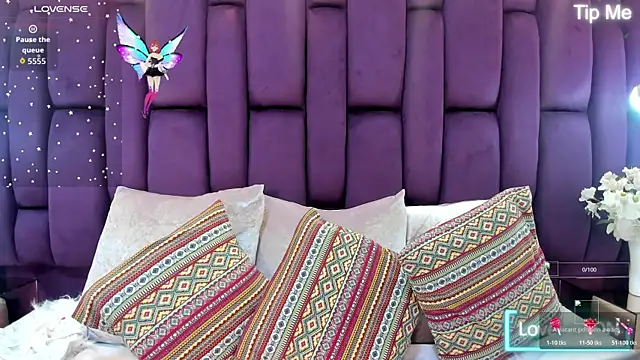 megannherrera online show from 10.31.25